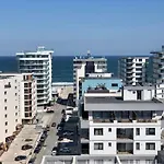 Studio303 By Allegio: Mamaia\'S Seaside Luxury Near Finest Clubs & Beaches